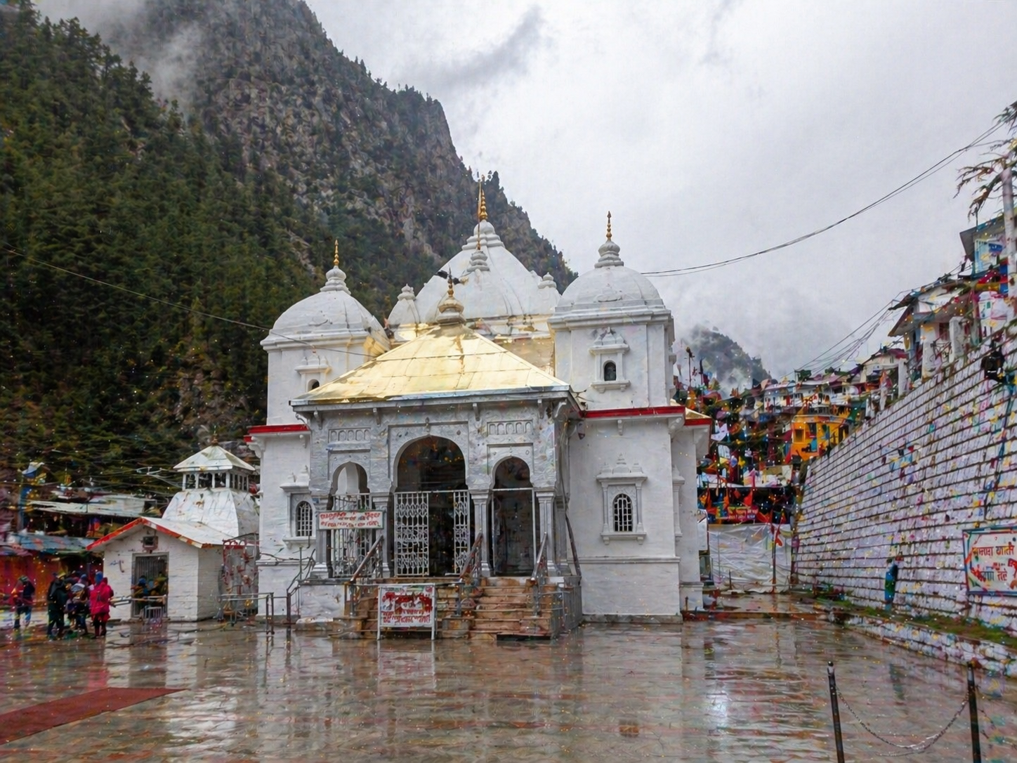 Gangotri temple